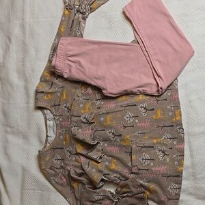 Evie's Deer Print Top and Pink Leggings Set